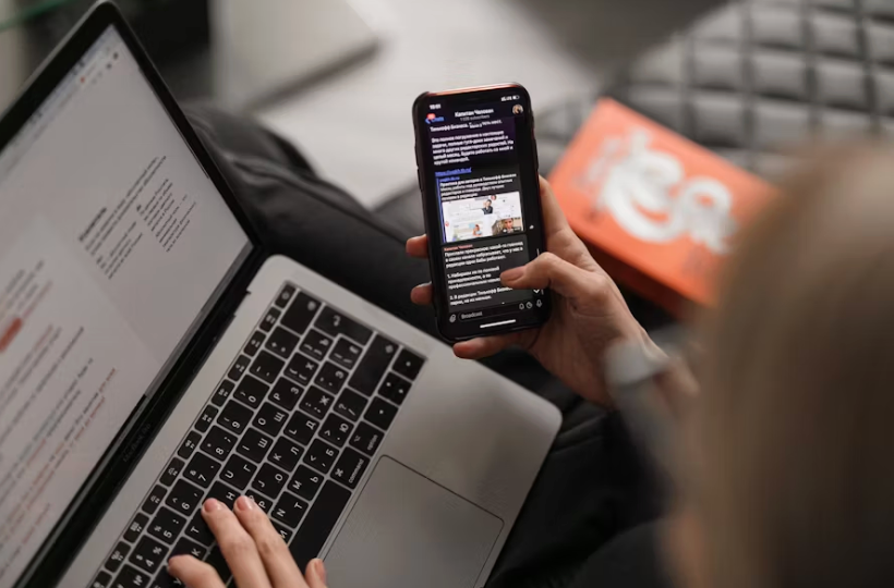 B2B Email Marketing in 2025: Why It Still Outperforms LinkedIn and Paid Ads