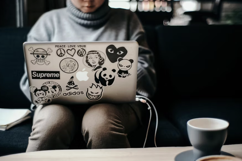 B2B Email Marketing in 2025: Why It Still Outperforms LinkedIn and Paid Ads